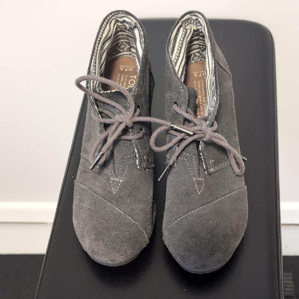 Tom's Gray Suede Lace-Up Wedge Bootie